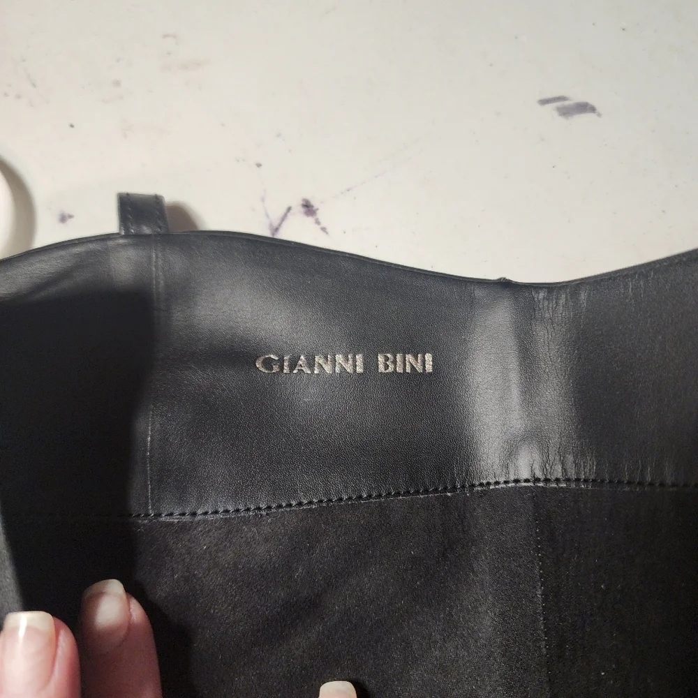 Gianni Bini Sleek Black Boots